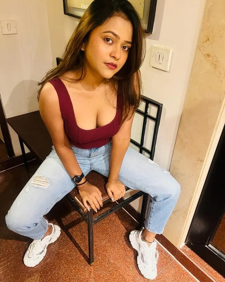 High profile girl💕💕available for HOME/HOTEL SERVICE AT VERY LOW rate️👍️👍in Varanasi 1 High profile girl💕💕available for HOME/HOTEL SERVICE AT VERY LOW rate️👍️👍in Varanasi 1
