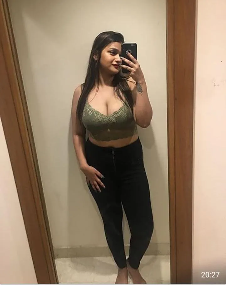 Meet Verified College Call Girls in Mumbai – Incall & Outcall Available 1