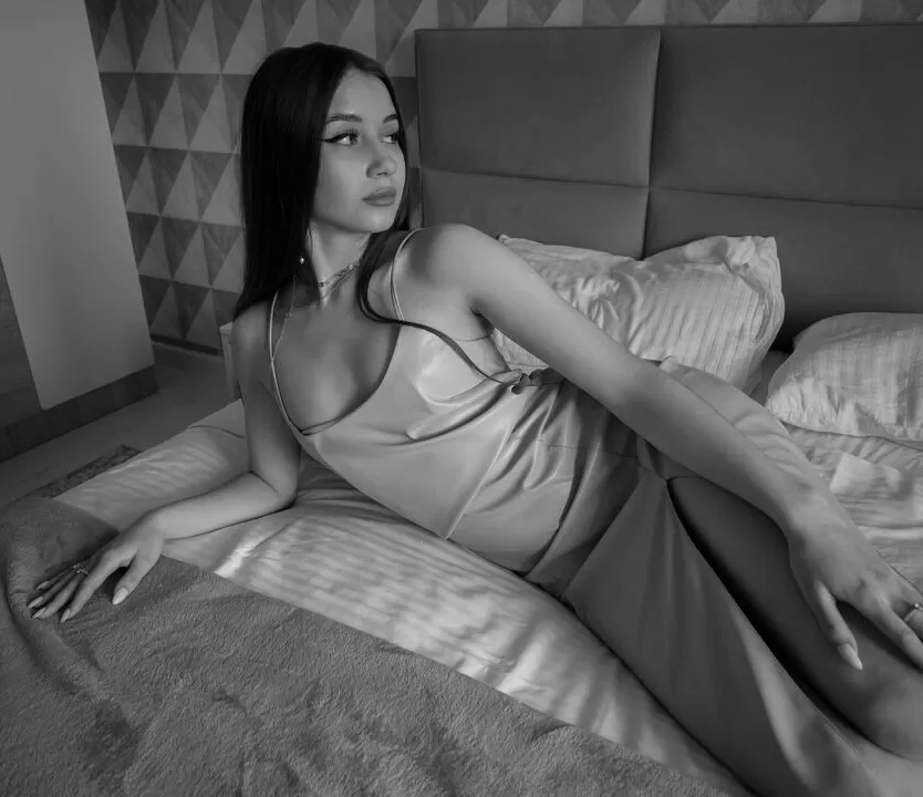 100% Satisfaction with Trisha as Your Personnel Call Girl in Mumbai 2