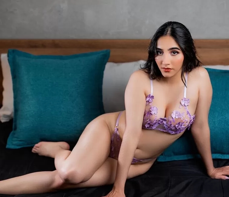 Professional Call Girl in Faridabad for Ultimate Enjoyment 4 Professional Call Girl in Faridabad for Ultimate Enjoyment 4