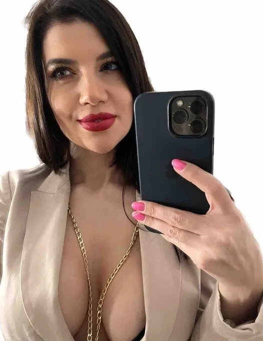 Genuine Satisfaction and Love with Chennai call girl 4 Genuine Satisfaction and Love with Chennai call girl 4