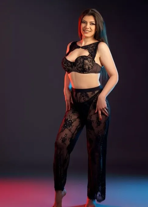 Individual Call girl nearby for complete sexual Joy