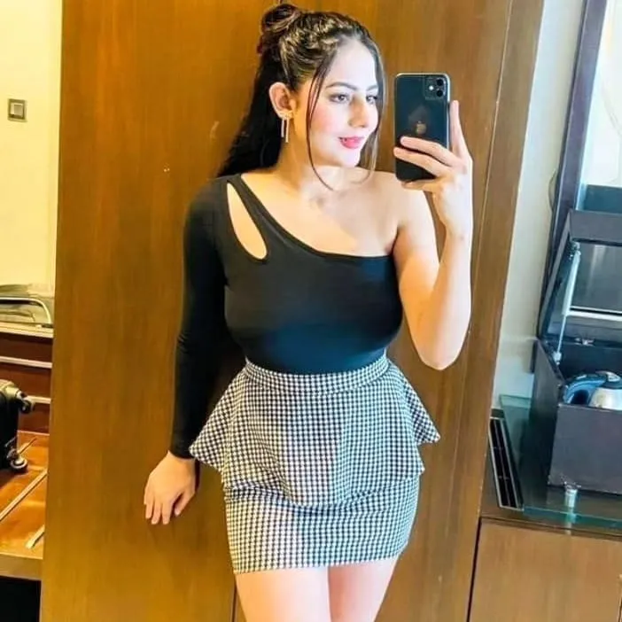 Cash and online payment is available for booking call girls in Varanasi 2