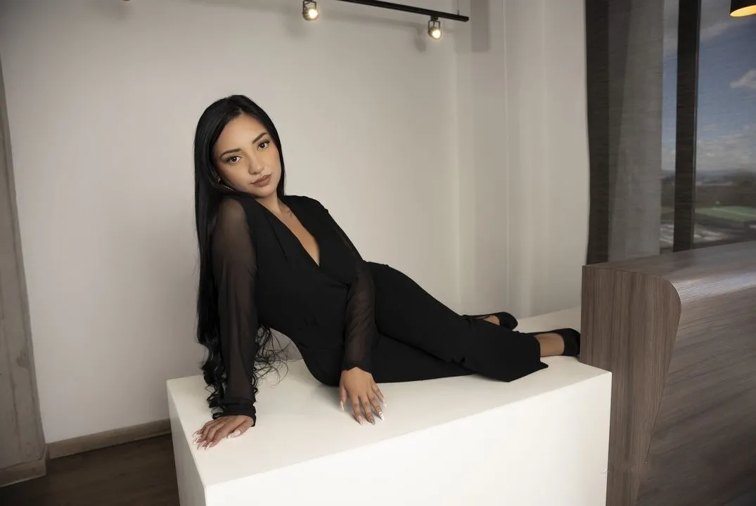 Come and book your dream girl💃💃now for full enjoyment in Ghaziabad💕💕 3