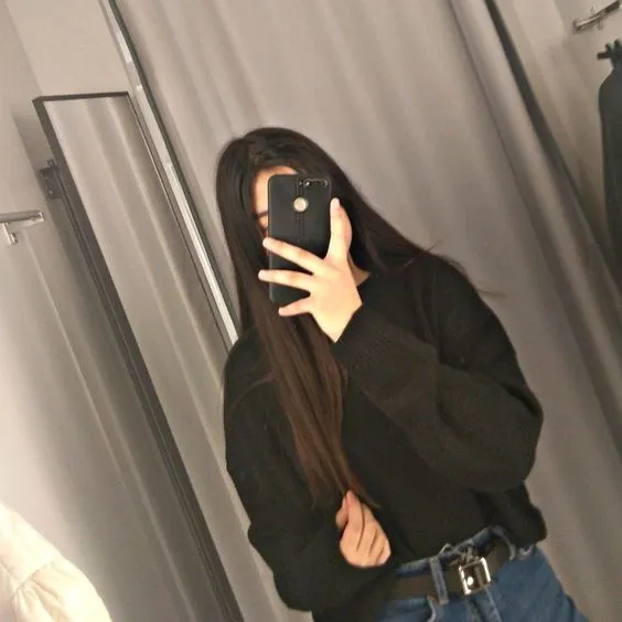 Meet an independent call girl to enjoy safe and secure Call girl service in Bangalore