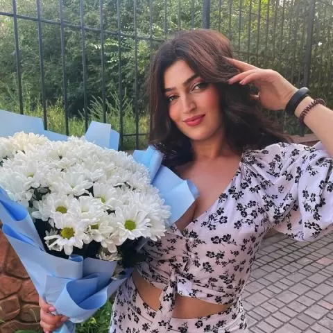 Bengali Housewife Call girl in Kolkata For Sexual Satisfaction