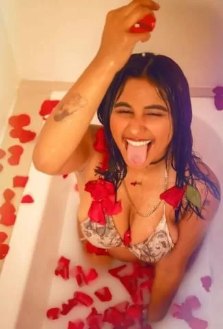 Satisfy All your sexual Desires in Indore with Diksha