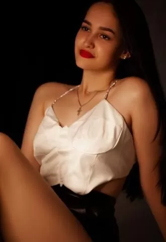 Live Sexual Moments with Call girl for Satisfied Service