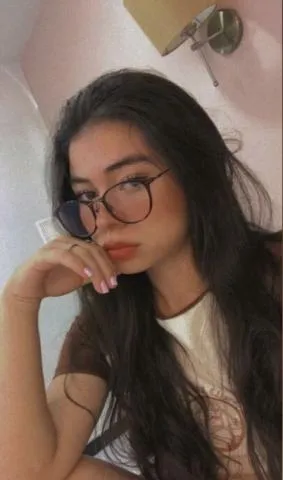 VIP call girl in Pune ready to Meet