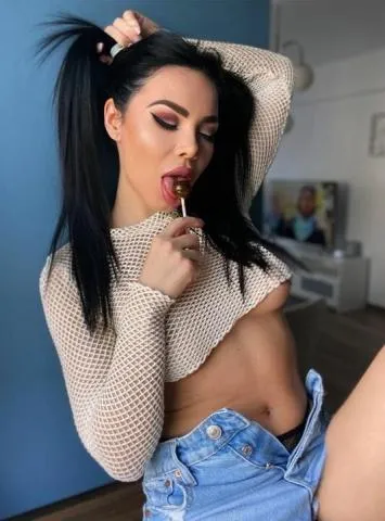 Meet Indore Call Girl nearby you with online/offline payment options